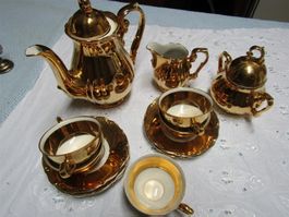 Mocca Service  Porzellan (vergoldet?)                (Nr.50)