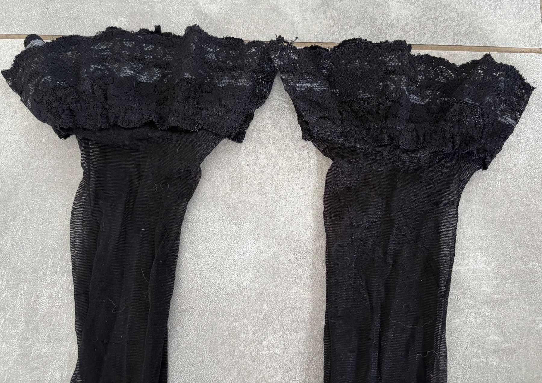 Altra biancheria intima: Halterlose Strümpfe Nylons Gothic mit Spitze/Straps Gr.S – Usato da Siblingen venduto da Vany_McDougall