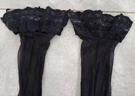 Halterlose Strümpfe Nylons Gothic mit Spitze/Straps Gr.S