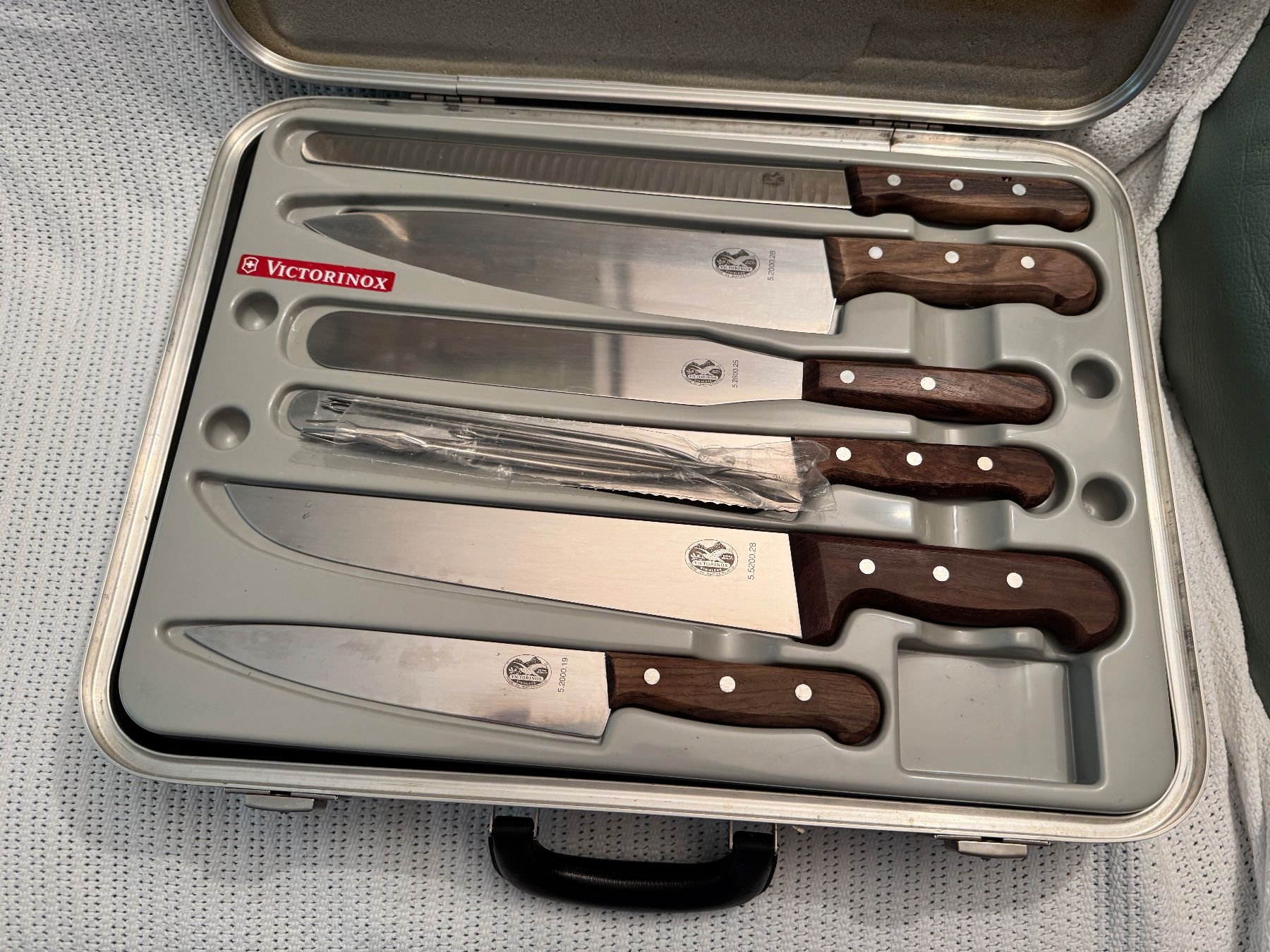 Victorinox Coltelli: Victorinox Messerset – Usato da Zürich venduto da Cibin