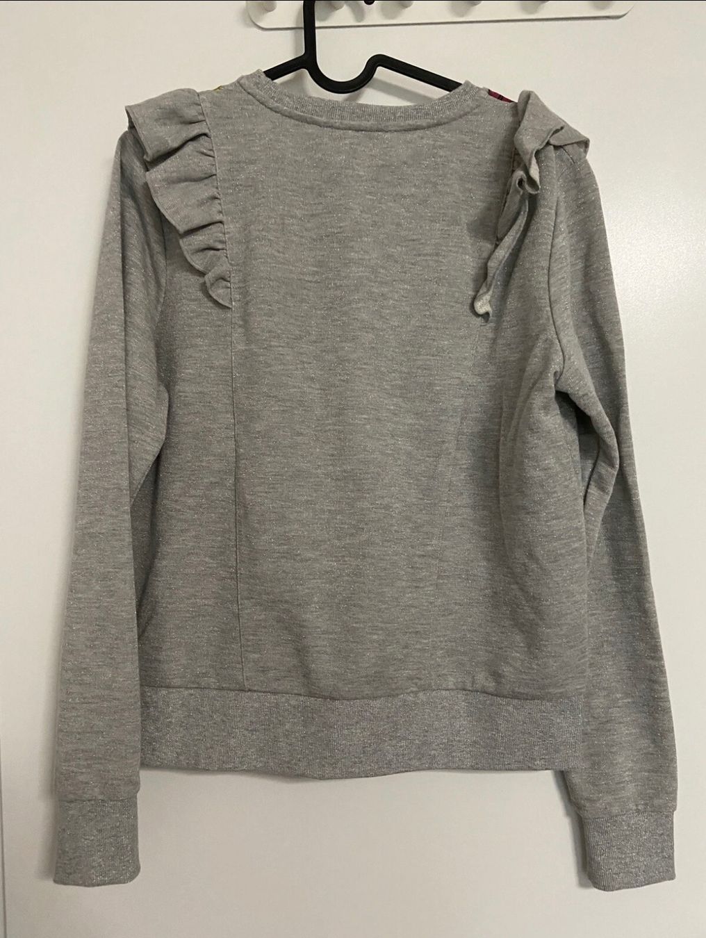 Maglioni & Felpe: Pullover Disneyland Paris Minnie Mouse taille M – Usato da Monts-de-Corsier venduto da mon_rp2m 3