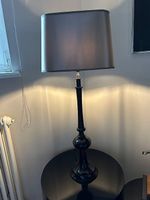 wunderschöne, zeitlose Tischlampe
