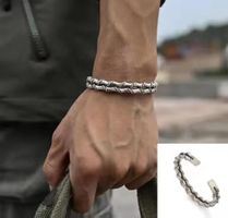 Neu! buddhistischer Armreif, Silber Look, Vintage Look
