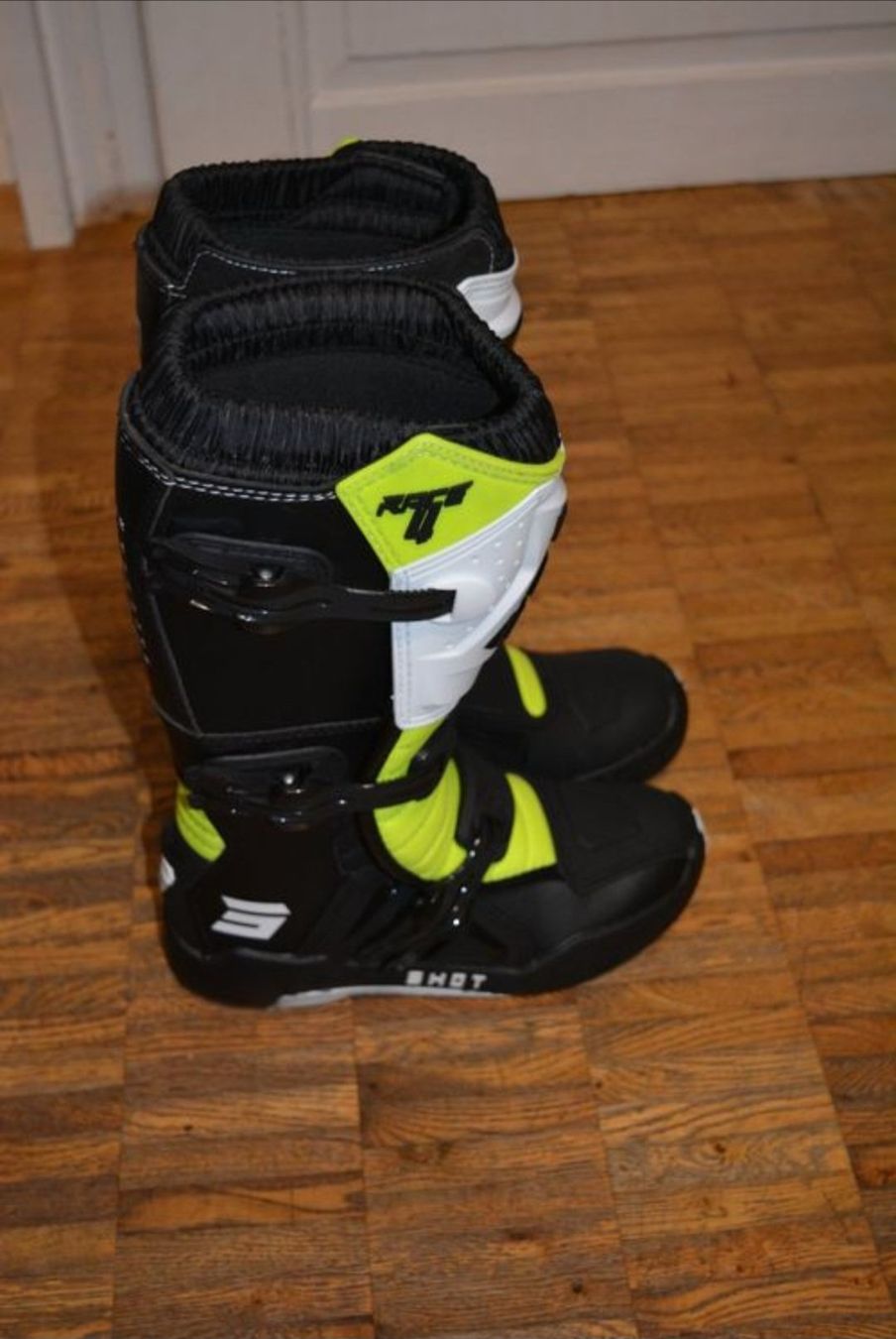 Scarpe da uomo: SHOT MOTORRADSTIEFEL RACE 4 NEU – Nuovo (secondo la descrizione) da Hägglingen venduto da Sibylle6 1