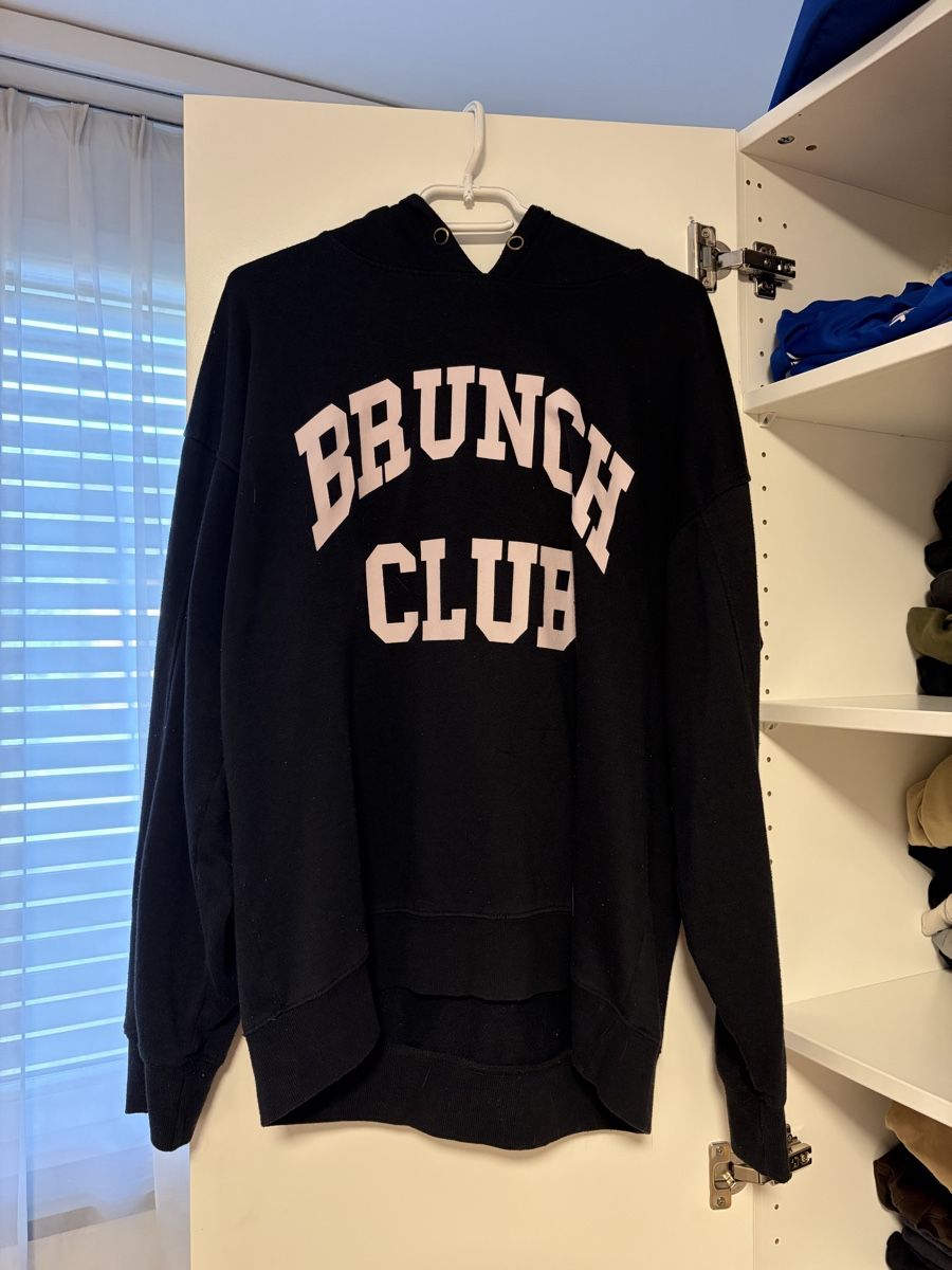 Pullover & Sweatshirts: Pullover Schwarz "Brunch Club" Oversize Grösse XXL – Gebraucht aus Balgach von Miisarah