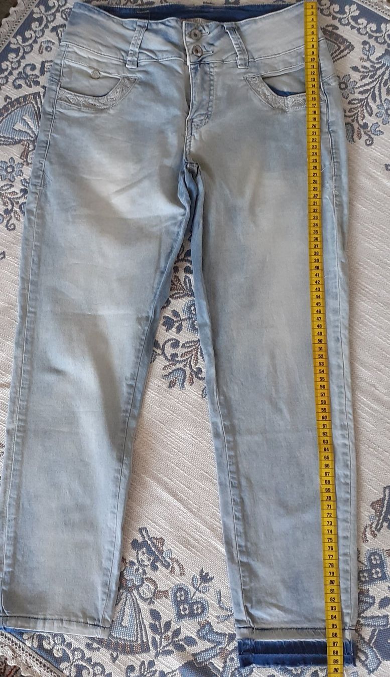 Nile Jeans: Nile Sommerjeans, S mit Defekt – Usato da Bern venduto da Solarsystem 7