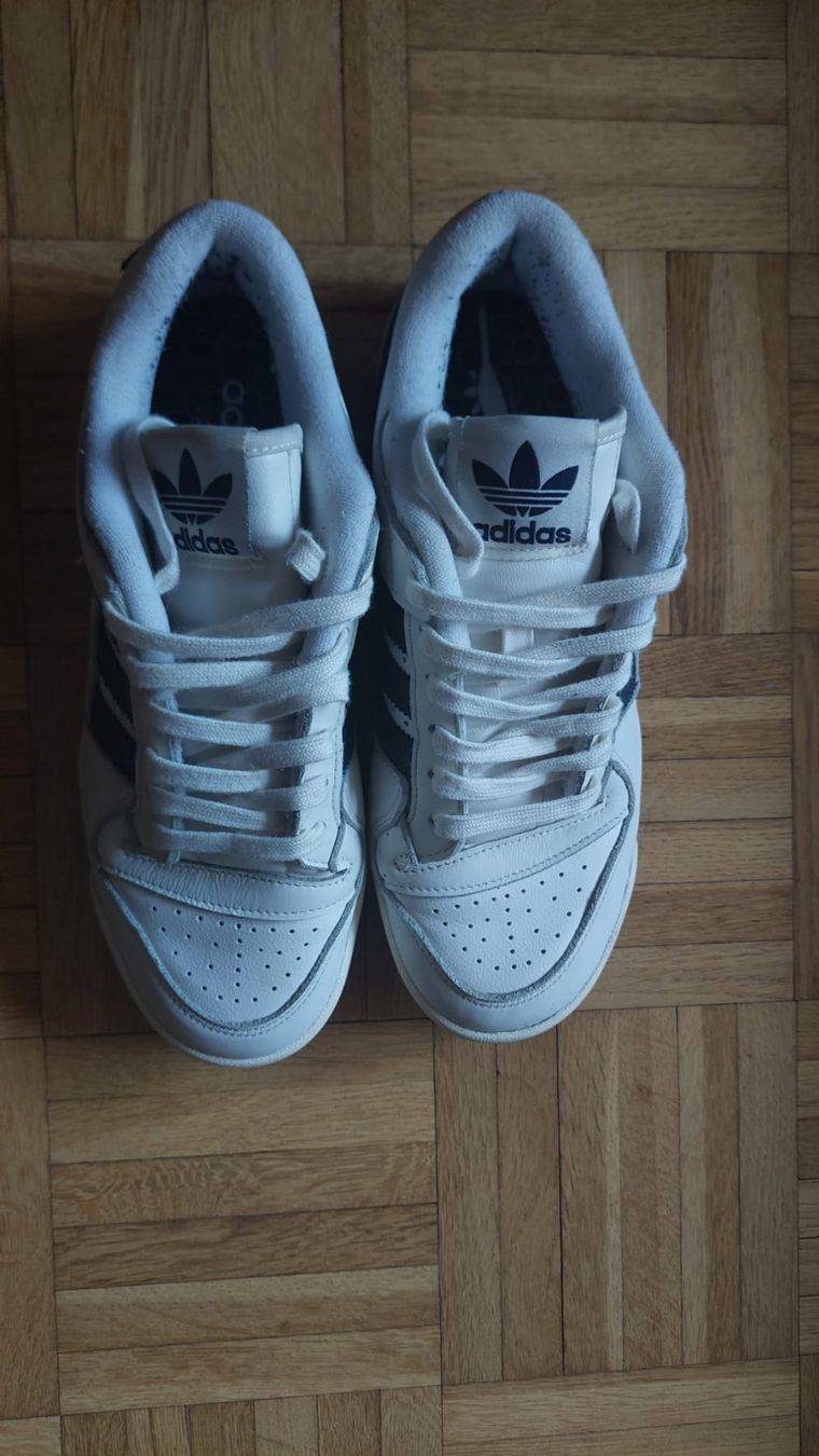 Adidas Chaussures hommes: Adidas UNISEX – D'occasion à Schlieren par remixx 3