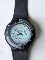 Montre à quartz , Swatch, pile à changer, selon photos