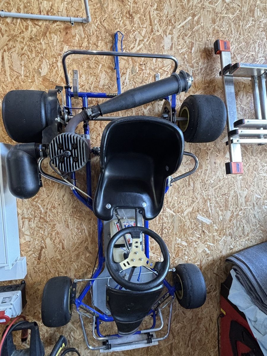 Swiss Hutless Karts: Kart 2000 – Gebraucht aus Ammerswil AG von us-classic