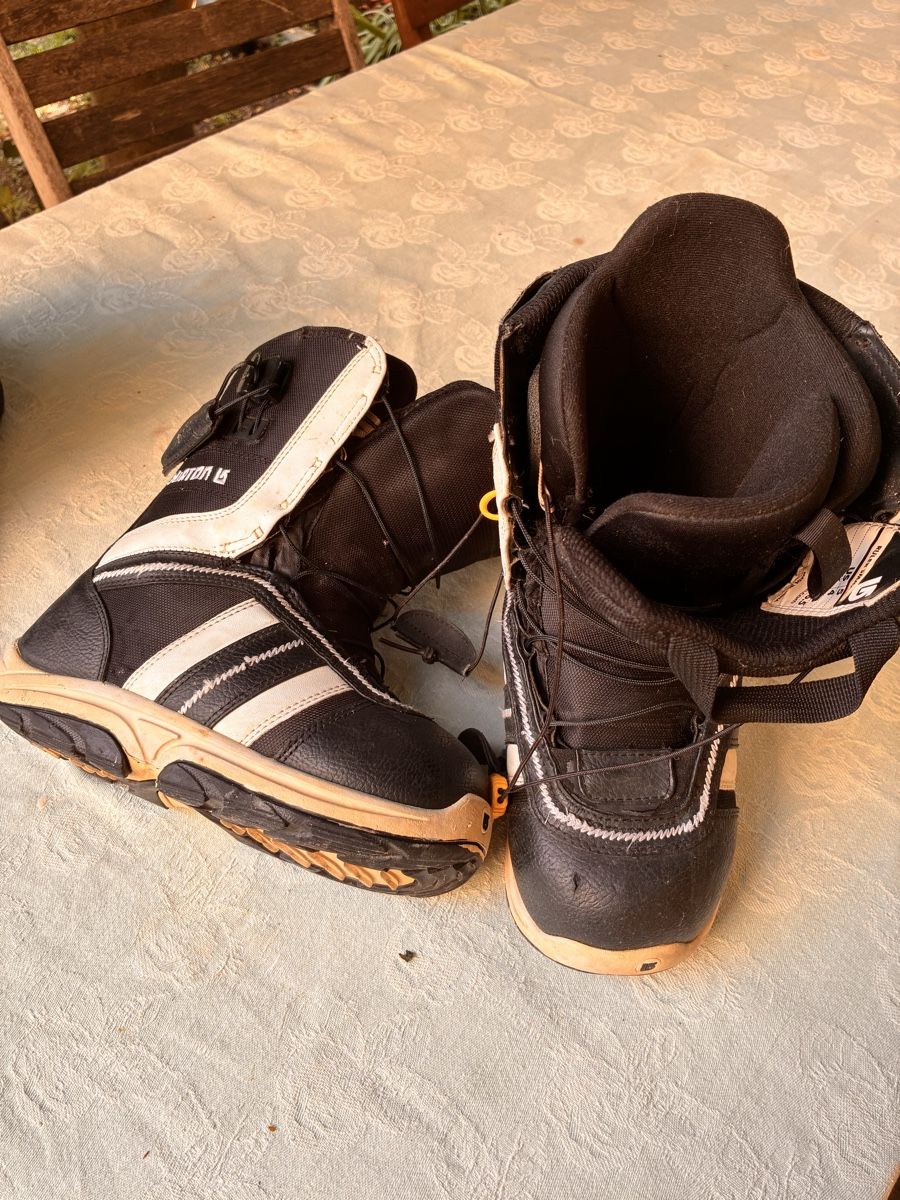Burton Boards: Boots snowboard  – Gebraucht aus Neuchâtel von rqml