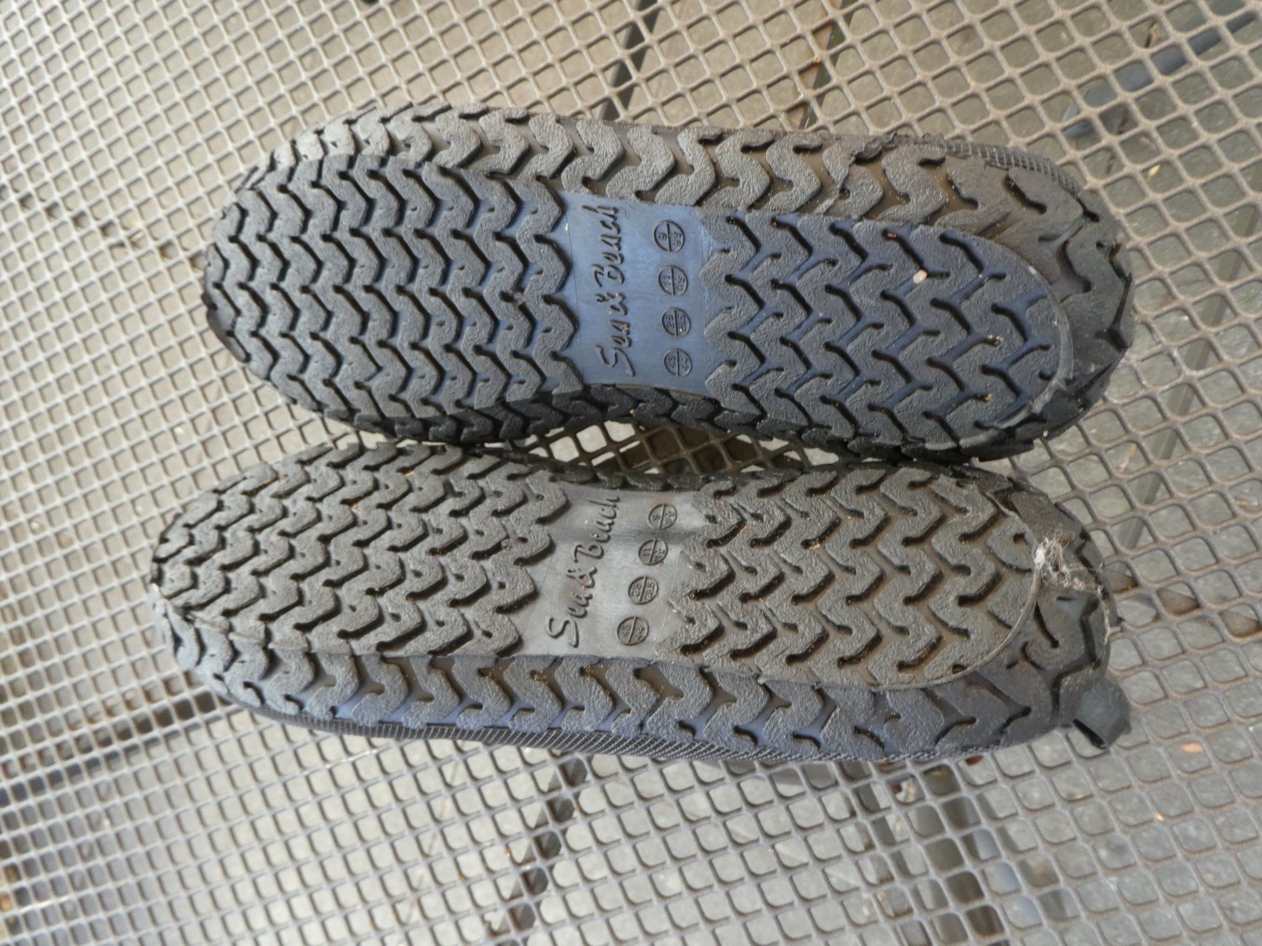 Herrenschuhe: Badeschuhe 43/44Gr. – Neu und originalverpackt aus Siebnen von GluckPilz5684 3