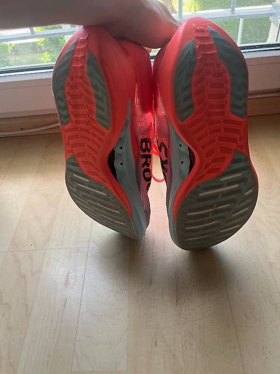 Scarpe da uomo: Brooks Hyperion Elite 5 (gr42) – Usato da Kehrsatz venduto da eli_t65q 3