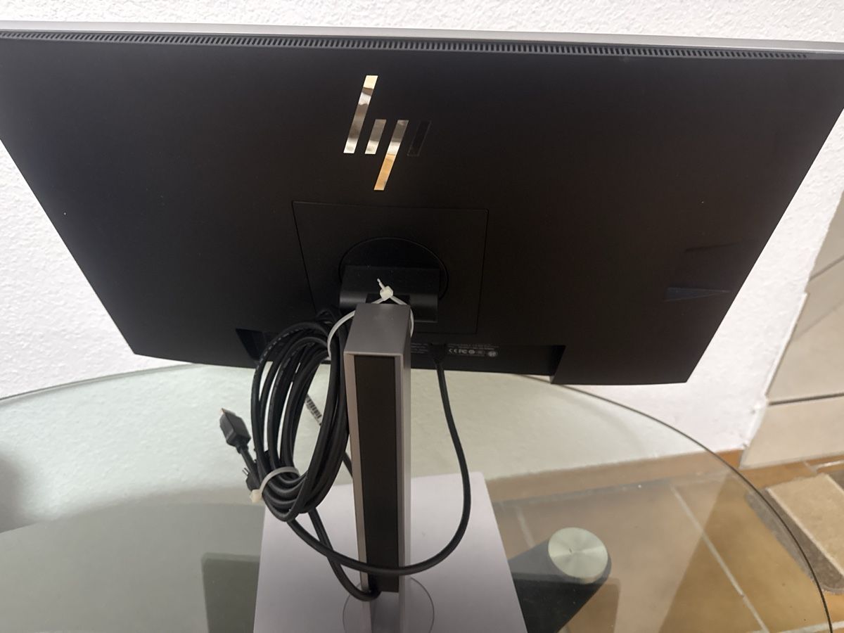 Monitor: Écran HP Full HD 24 pouces - Affichage Impeccable ! – Usato da Soyhières venduto da Jura22 2