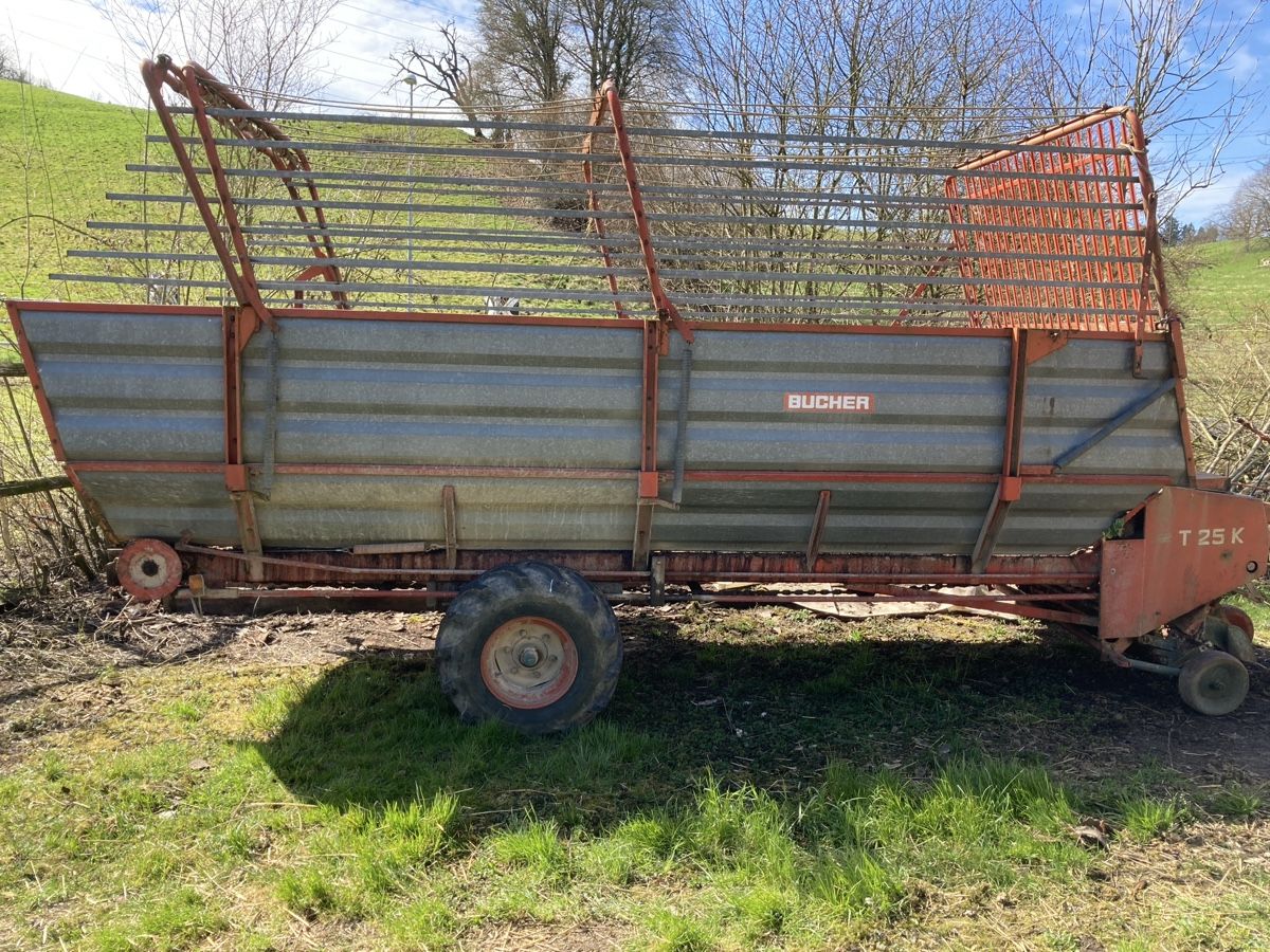 Bucher Rimorchi: Ladewagen Bucher – Usato da Däniken SO venduto da Sonjab0