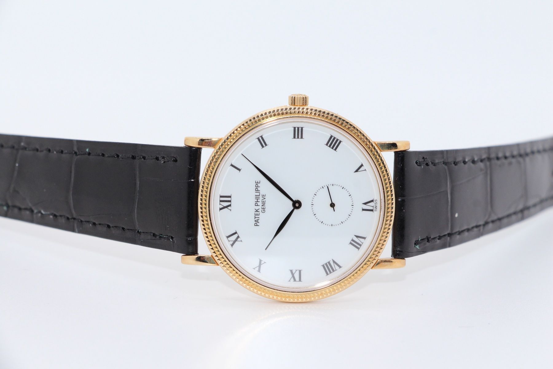 Patek Philippe Uhren: Patek Philippe Calatrava Gelbgold Ref. 3919J, Original Box – Gebraucht aus Zug von eMDi_Collection