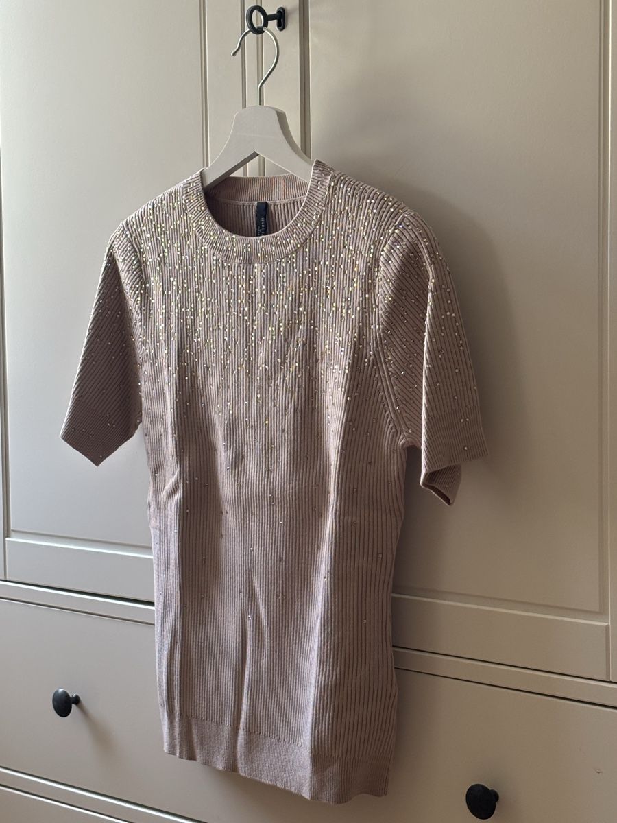 Guess Pulls & Sweat-shirts: MARCIANO by GUESS Pullover kurzarm mit Strass – D'occasion à Bülach par emi_s5h5 4