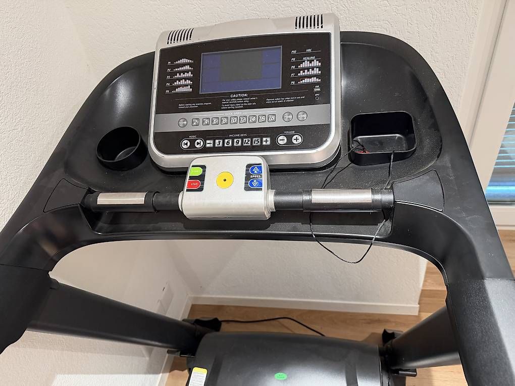 Hometrainer: Laufband – Gebraucht aus Wiedlisbach von nan_bn5k
