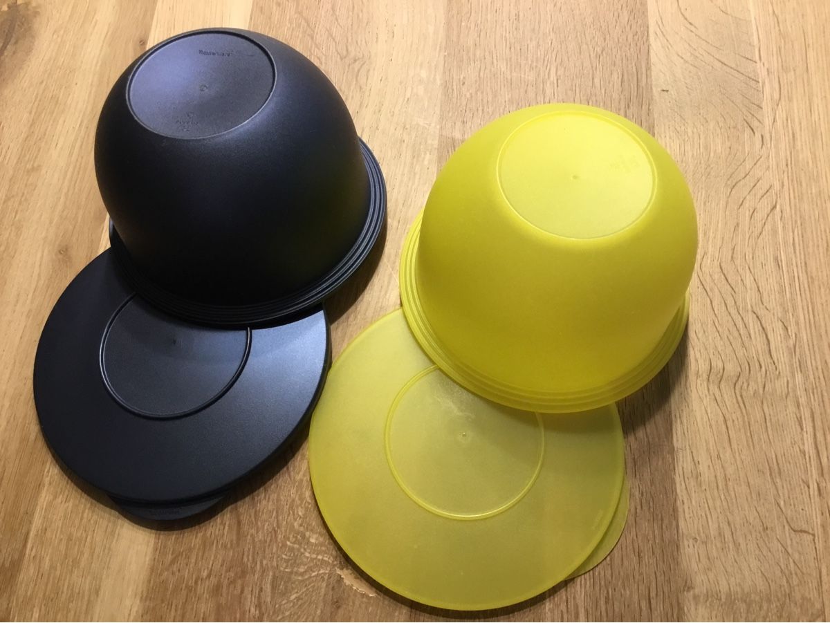 Tupperware Recipients et similaires: 2 Tupperware Schüsseln 1.3 Liter – D'occasion à Triesen par Trisuna 1