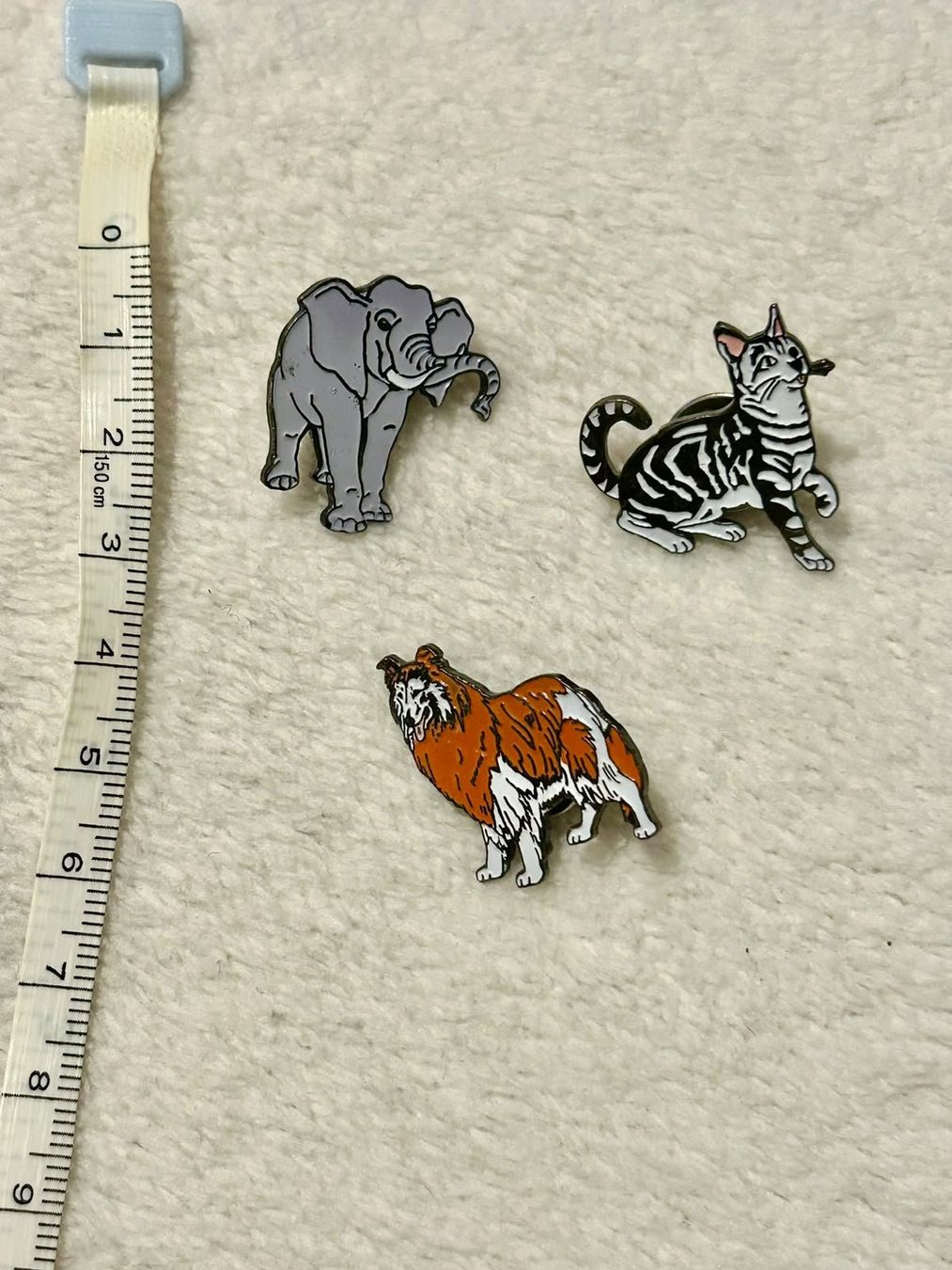 Plaketten & Abzeichen: Pin Set Tiere Alt – Gebraucht aus Uster von xBeccax 1