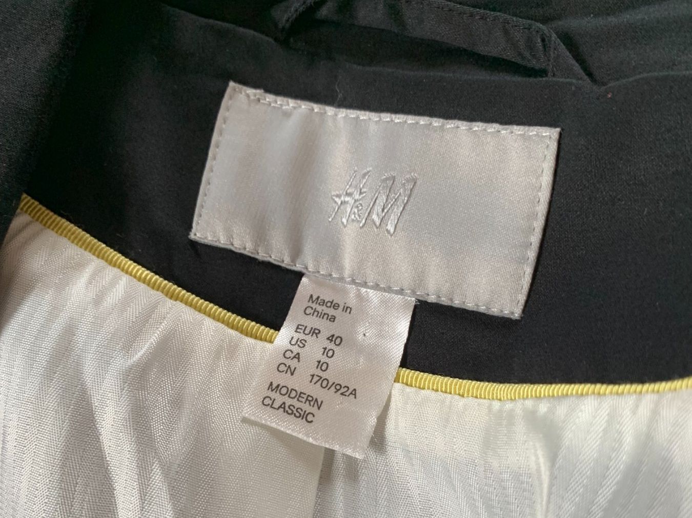 H&M Jacken: H&M Damen Blazer, Gr. 40, Schwarz – Gebraucht aus Worb von farben20zauber 2
