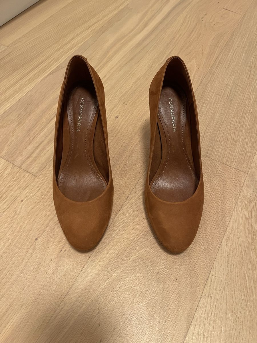 Scarpe da donna: Taille 35 - escarpins Cosmoparis comme neuf – Nuovo (secondo la descrizione) da Bursinel venduto da mel_8c62 1