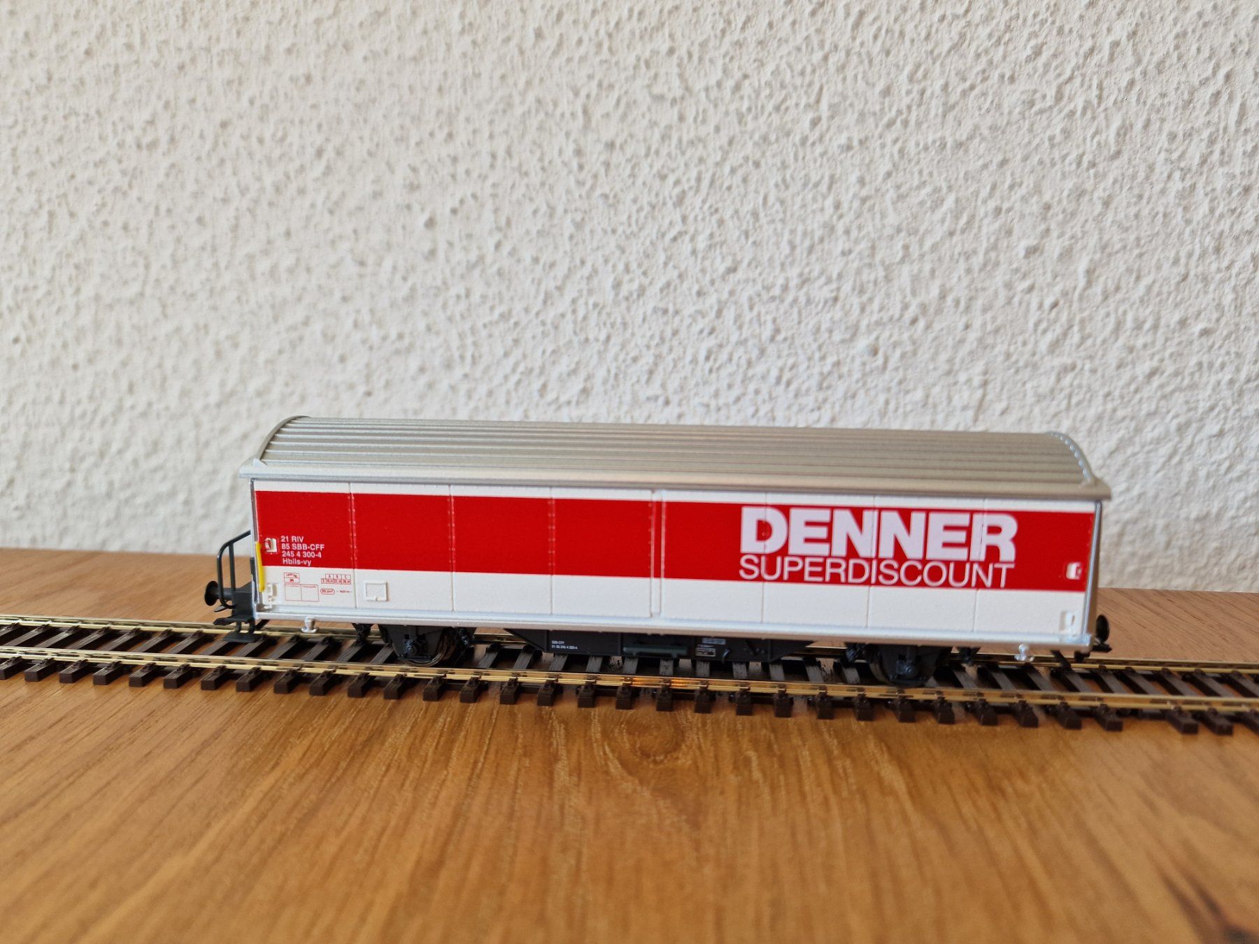 Märklin Modellini di ferrovie: SBB Denner Güterwagen H0 – Usato da Matten b. Interlaken venduto da lor_hr9w