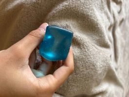 Blauer Stressball/Quetschball für Zuhause oder Büro. Neu!