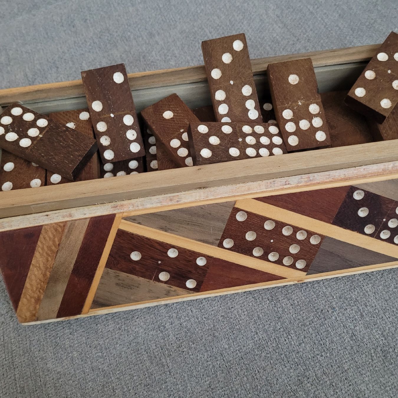 Spiele: Domino aus Kuba – Gebraucht aus Winterthur von Nutzen_statt_weg1 1