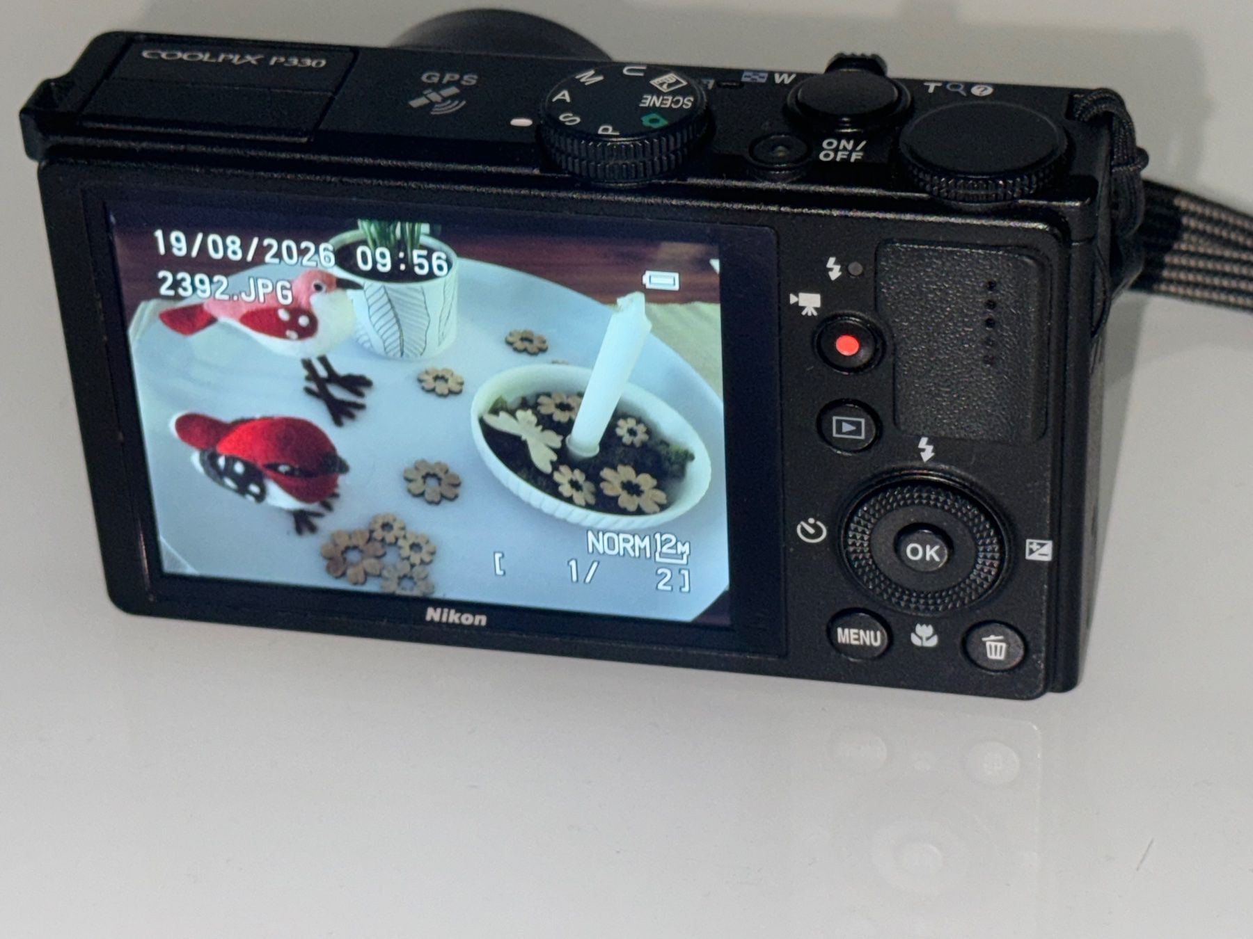 Nikon Appareil photo: Kamera Nikon Coolpix P330 digital – D'occasion à Therwil par Radule 5