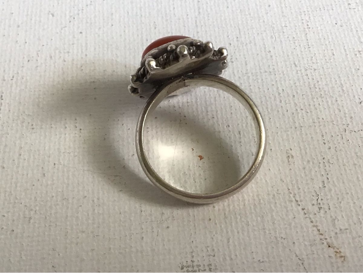 Anelli: Antiker Silberring mitbraunem Cabochon Stein – Usato da St. Gallen venduto da Goldlilly 1