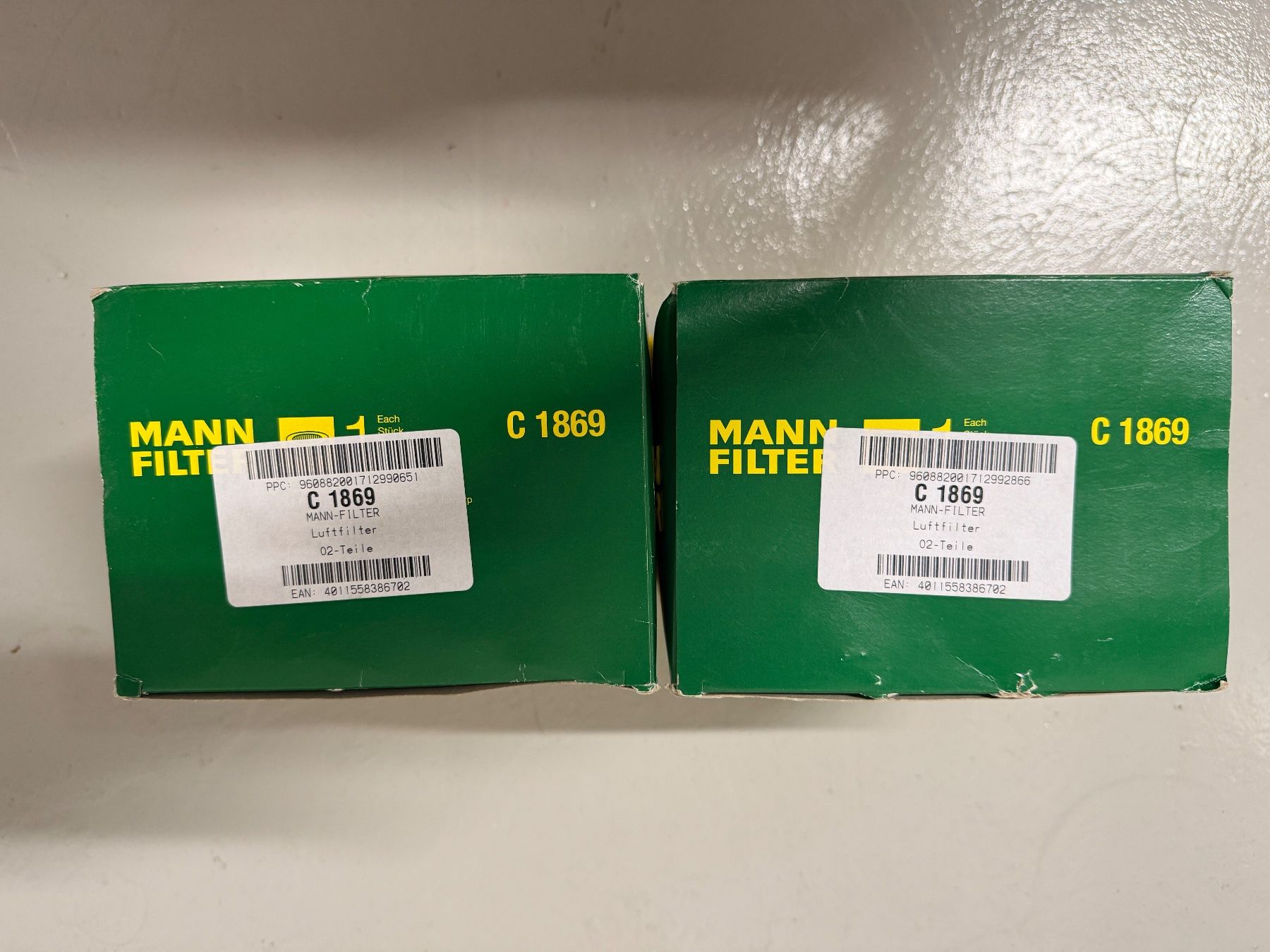 Porsche Tutti pezzi di ricambio auto: Luftfilter für Porsche 997.2 – Nuovo (secondo la descrizione) da Bern venduto da ElevenFive 1