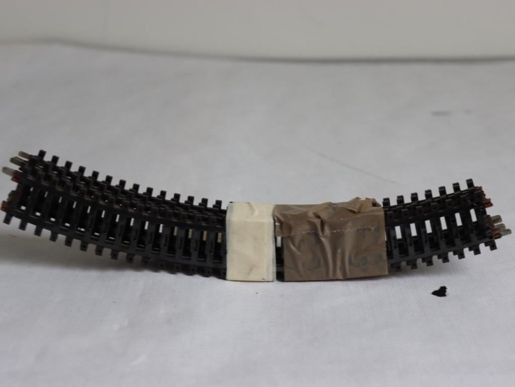 Märklin Modellini di ferrovie: Märklin Gleis gebogen (2807-2810) – Usato da Bäriswil BE venduto da WWYN-Liquidationen 2