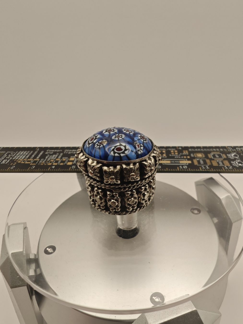 Tutte le decorazioni: Silber Dose, Türkei – Usato da Ottikon venduto da Kolibri-81 7