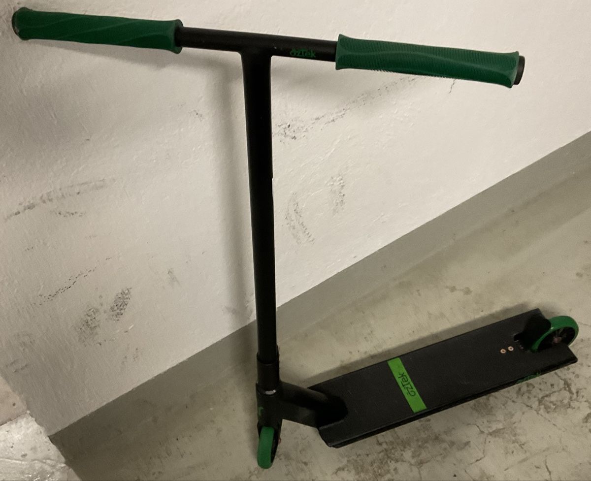 Kickboard: Scooter Aztec Trottinett – Usato da Zürich venduto da Pagalo