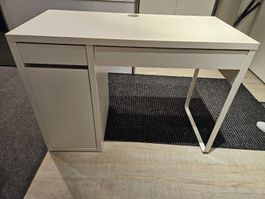 Ikea Schreibtisch / Pult Micke