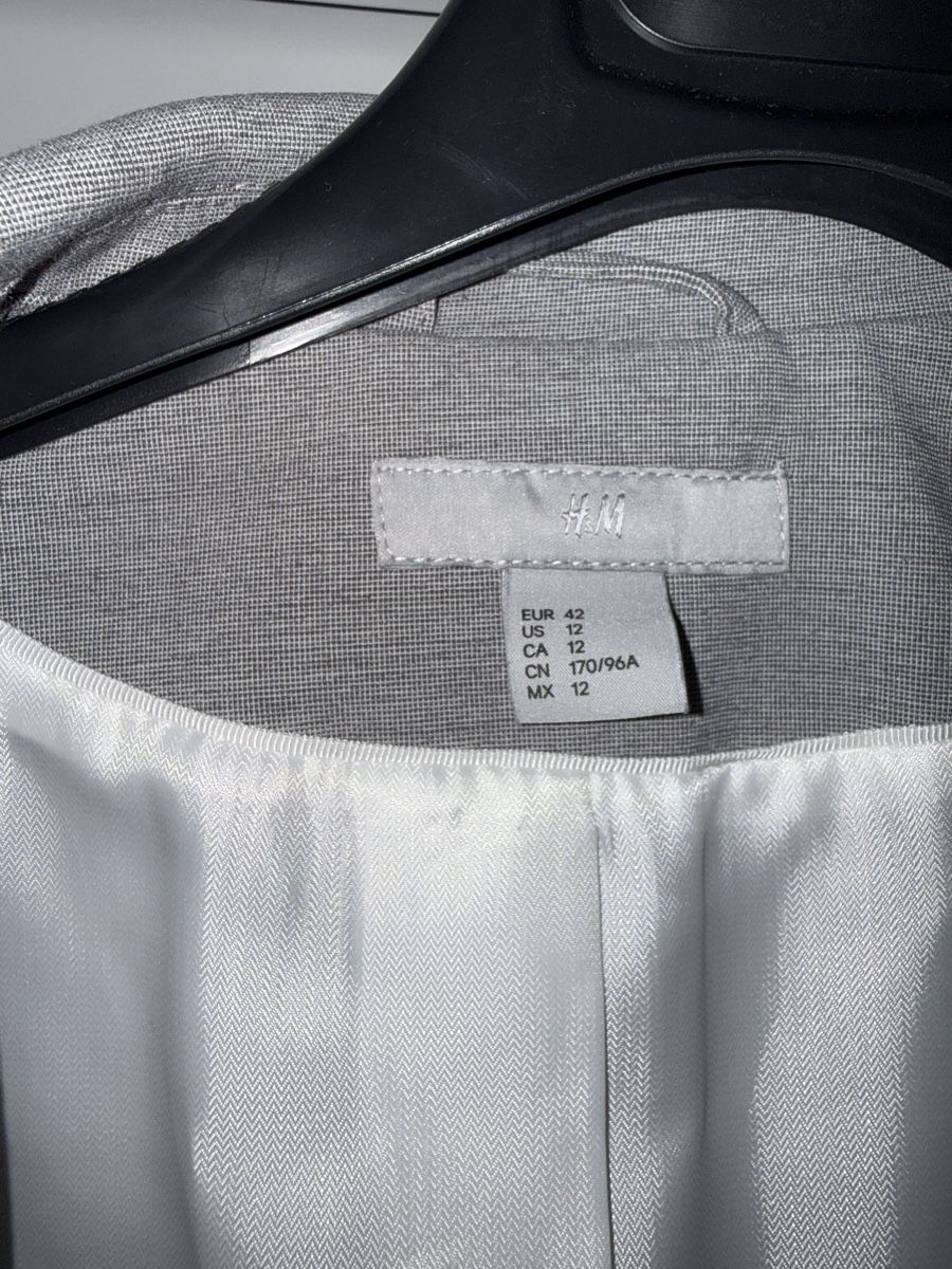 Jacken: Grauer Blazer Gr. L – Neu (gemäss Beschreibung) aus Hüttwilen von sar_8gj7 2