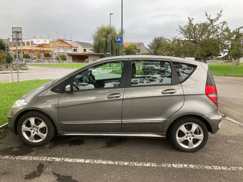 Mercedes-Benz Automobili: Mercedes - Benz A 200 Avantgarde – Usato da Oberriet / SG venduto da Schwarzgurt 1