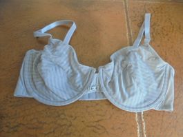 BH Gr. 85C, H&M hellgrau, NEU