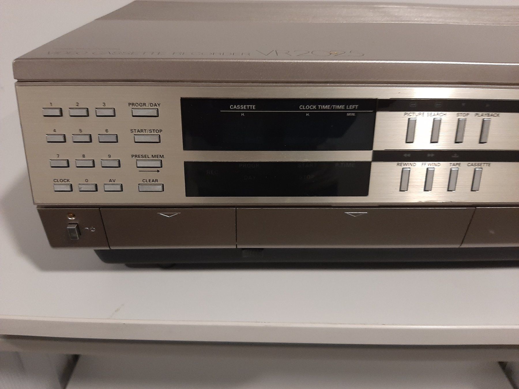 Aufnahmegeräte: Videorecorder Philips VR 2025/00 – Gebraucht aus Zürich von leo_6bbs 1