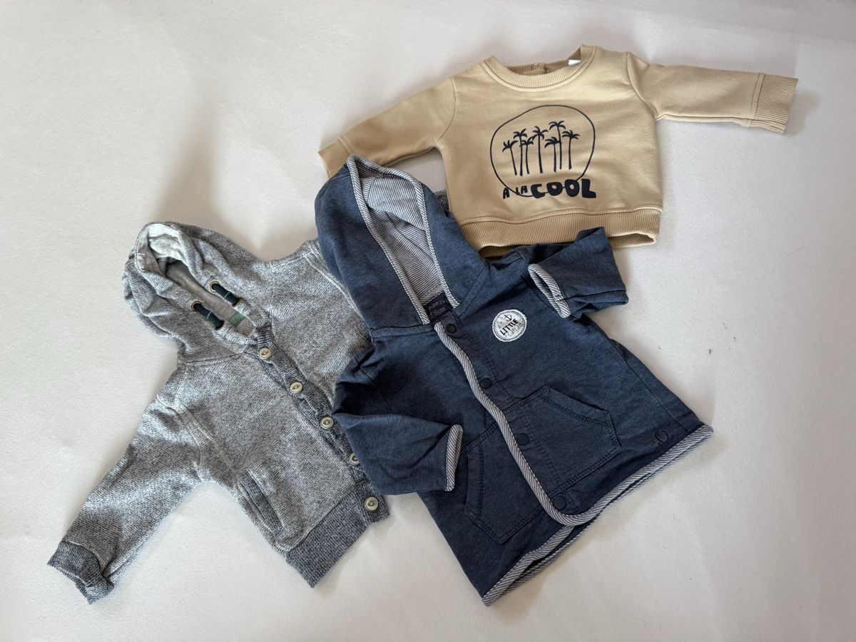 Lotti & Set di vestiti: Babyjacken/pulli – Usato da Appenzell venduto da Chiaraa27