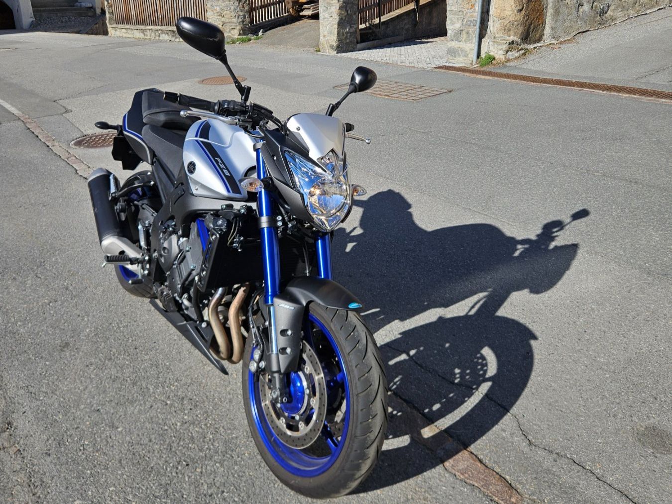 Yamaha Strada: Yamaha FZ8 N – Usato da Zernez venduto da fass_sch23
