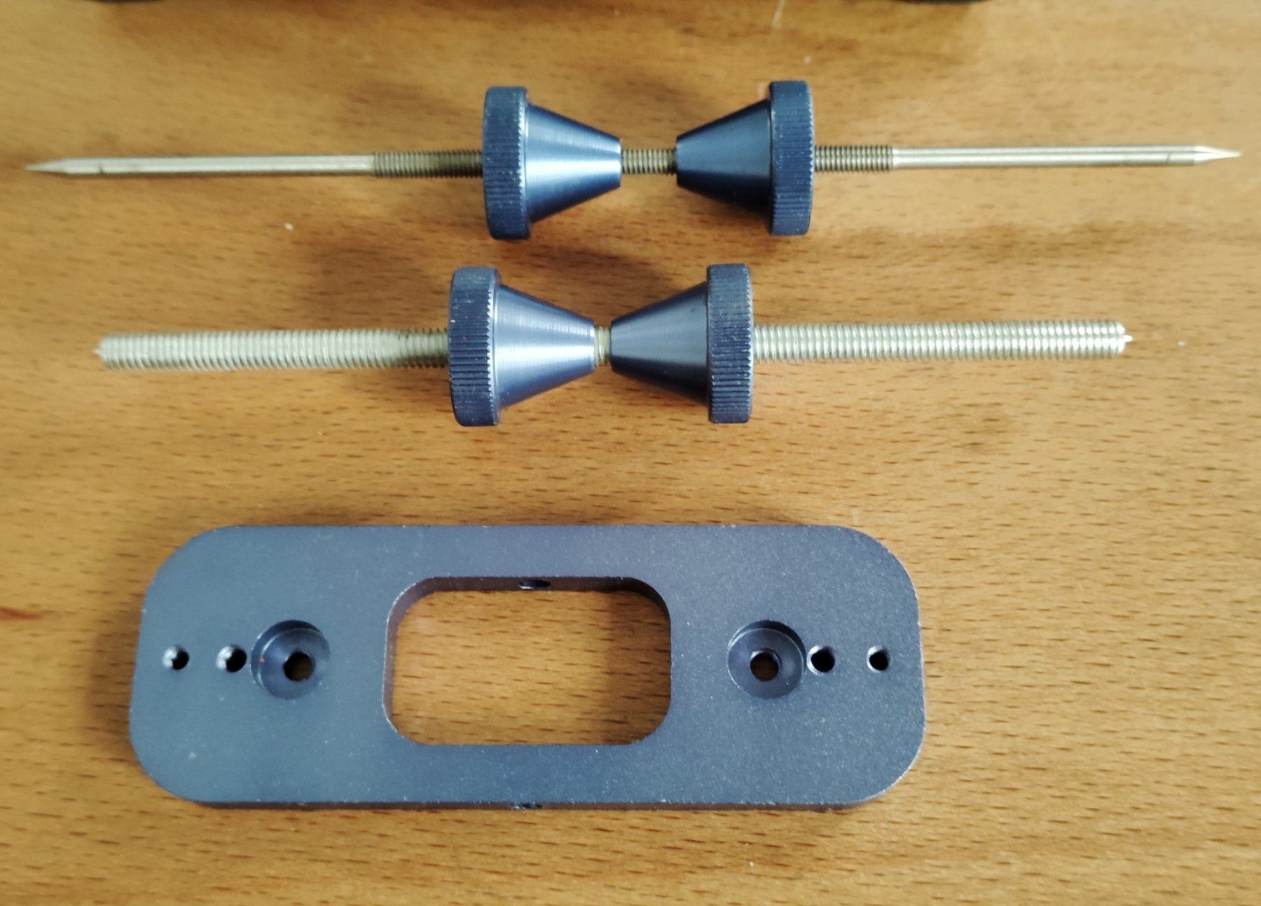 Modellismo RC: Equilibreur d'hélice et de roue – Nuovo (secondo la descrizione) da St-Imier venduto da foto2hand 4