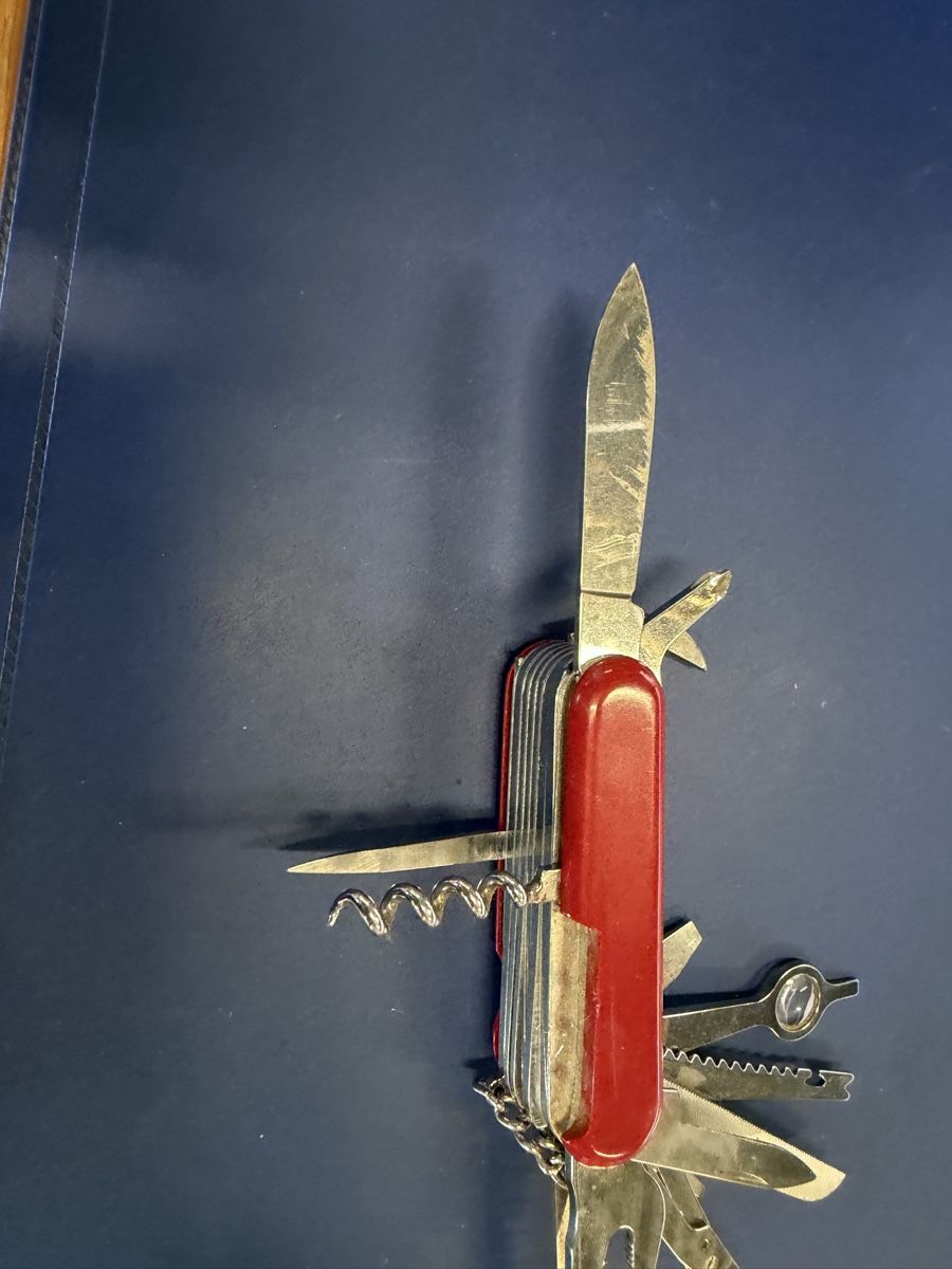 Wenger Coltelli tascabile: Wenger Taschenmesser rot gebraucht – Usato da Strengelbach venduto da RaenAntikDesign 9