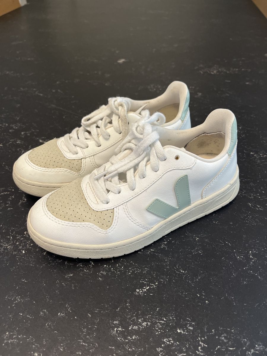 Veja Scarpe da donna: Veja Sneakers, Size 36, – Usato da St. Gallen venduto da nur_zkc8 1