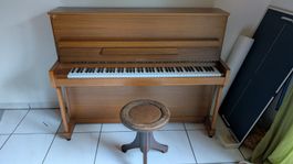 Klavier von Hellas, funktioniert einwandfrei