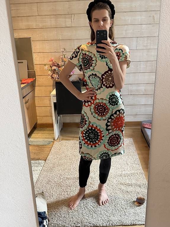 Kleider: 100 % Escada silk dress – Gebraucht aus Pully von vik_2mrb 2