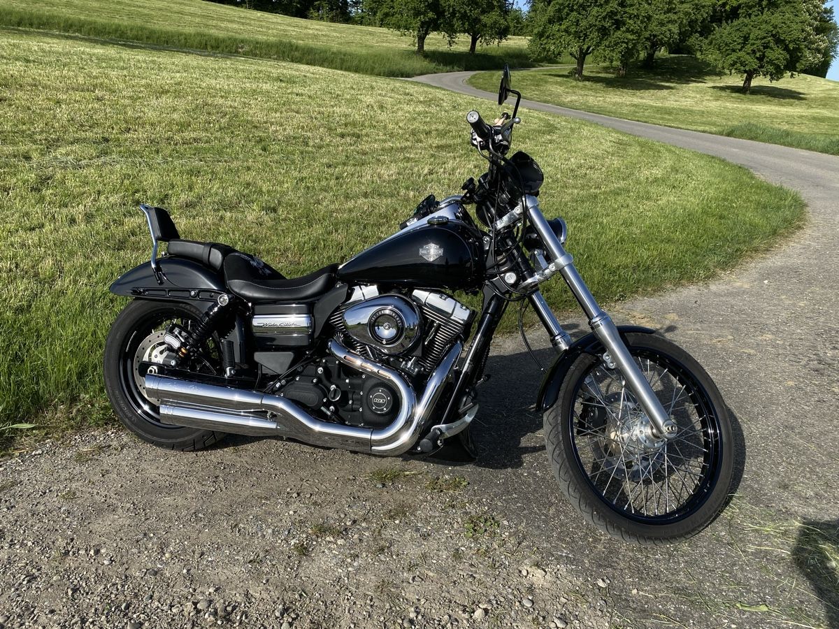 Harley-Davidson Chopper: Harley Davidson wide glide 103 – Usato da Aadorf venduto da 4simstar