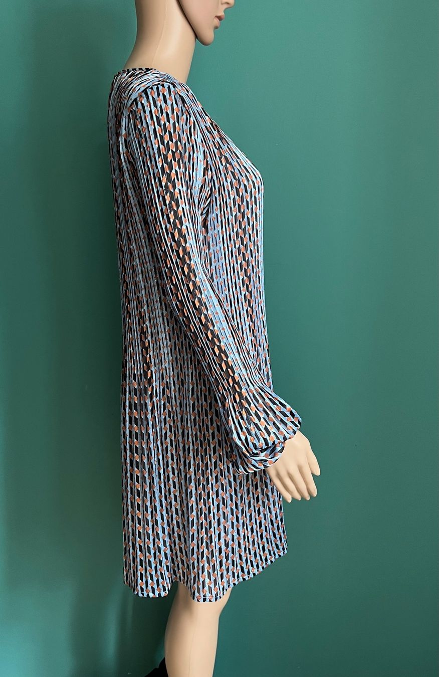 Maje Robes: MAJE Kleid 💙 – D'occasion à Zürich par ClosetQueen 5