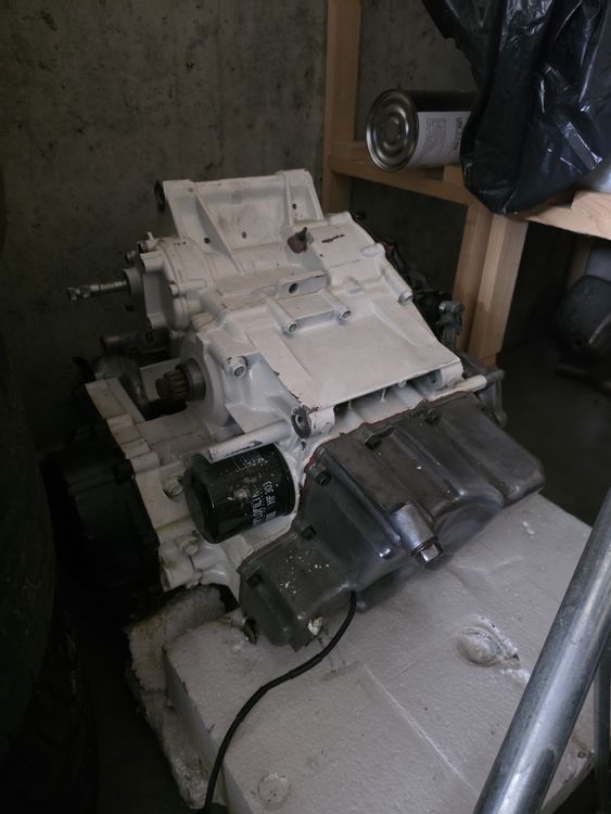 Yamaha R6 Motor Jahrgang 1999–2002 zu verkaufen. (Defekt) in ...