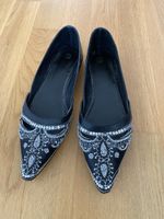 Ballerinas aus Leder im orientalischen Stil, Grösse 38